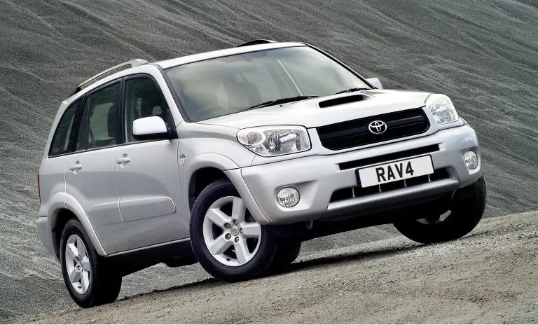 4x4 occasion moins de 5000 euros : Toyota RAV4 (Génération 2)